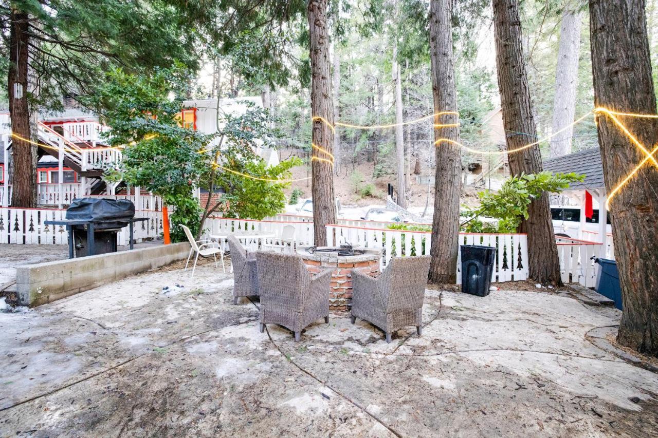Arrowhead Tree Top Lodge レイク・アローヘッド エクステリア 写真