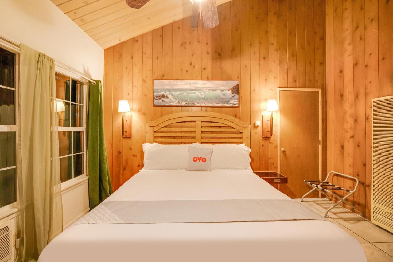 Arrowhead Tree Top Lodge レイク・アローヘッド エクステリア 写真