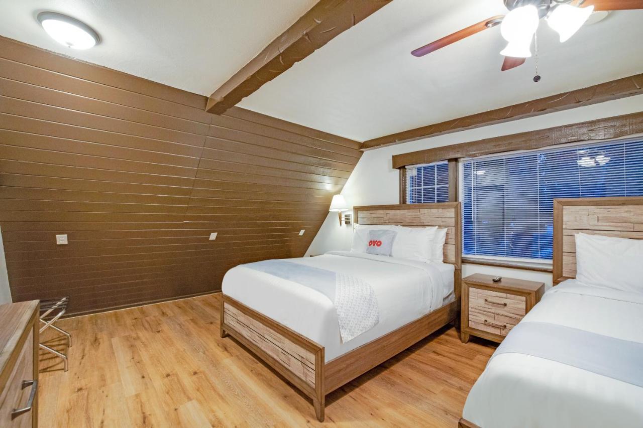 Arrowhead Tree Top Lodge レイク・アローヘッド エクステリア 写真